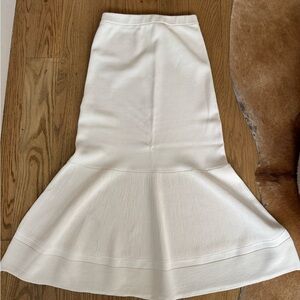 Elegant White Flared Skirt